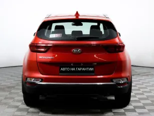 Kia  6