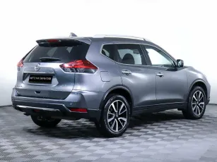 Nissan  5