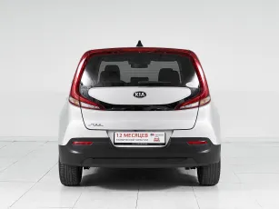Kia  5