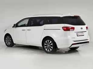 Kia  4