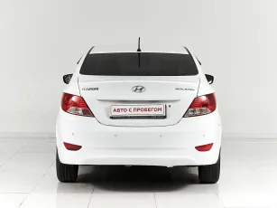 Hyundai  4