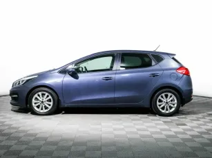 Kia  3