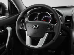Kia  10