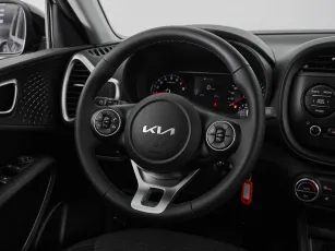 Kia  10
