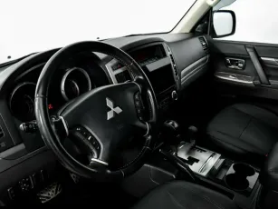 Mitsubishi  7