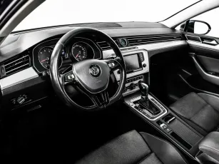 Volkswagen  7