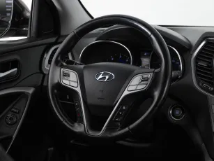 Hyundai  9