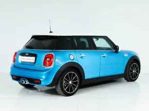 MINI  6