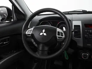 Mitsubishi  15