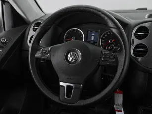 Volkswagen  10