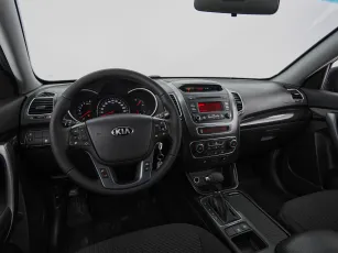 Kia  7