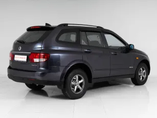 SsangYong  4