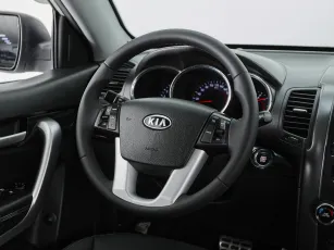 Kia  14