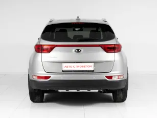 Kia  6
