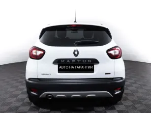 Renault  6