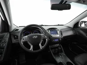 Hyundai  10
