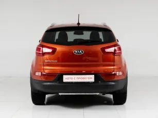 Kia  6