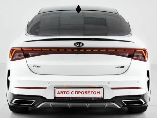 Kia  7