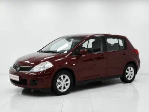 Nissan Tiida,  I