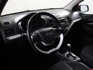 Kia  10