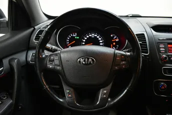Kia  12