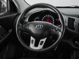 Kia  19