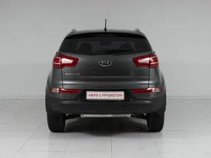 Kia  6