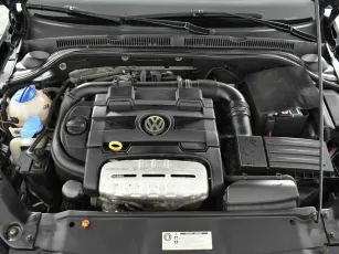 Volkswagen  9