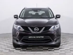 Nissan  2