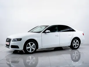 Audi A4,  IV (B8)