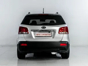 Kia  6