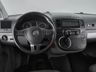 Volkswagen  10