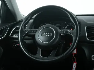 Audi  19