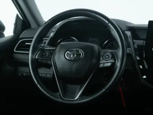 Toyota  18