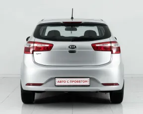 Kia  6
