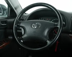 Toyota  18