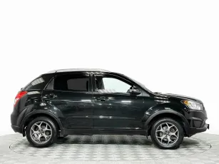SsangYong  4