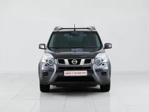 Nissan  2