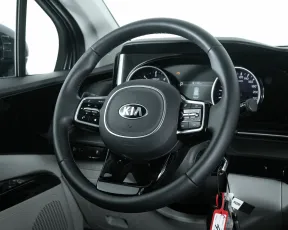 Kia  18