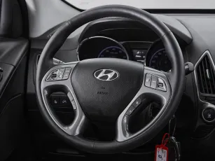 Hyundai  17