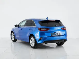 Kia  5