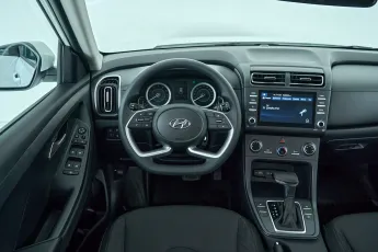 Hyundai  10