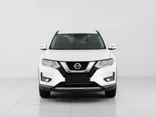 Nissan  2