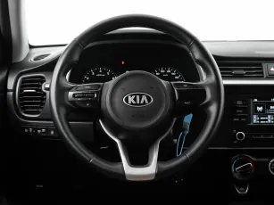 Kia  14