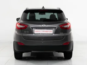 Hyundai  6