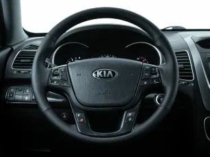 Kia  15