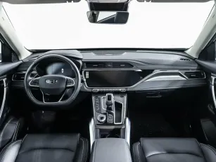 Geely  8