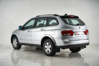 SsangYong  5