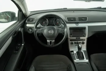 Volkswagen  9