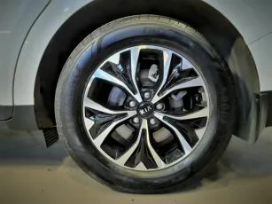 Kia  5
